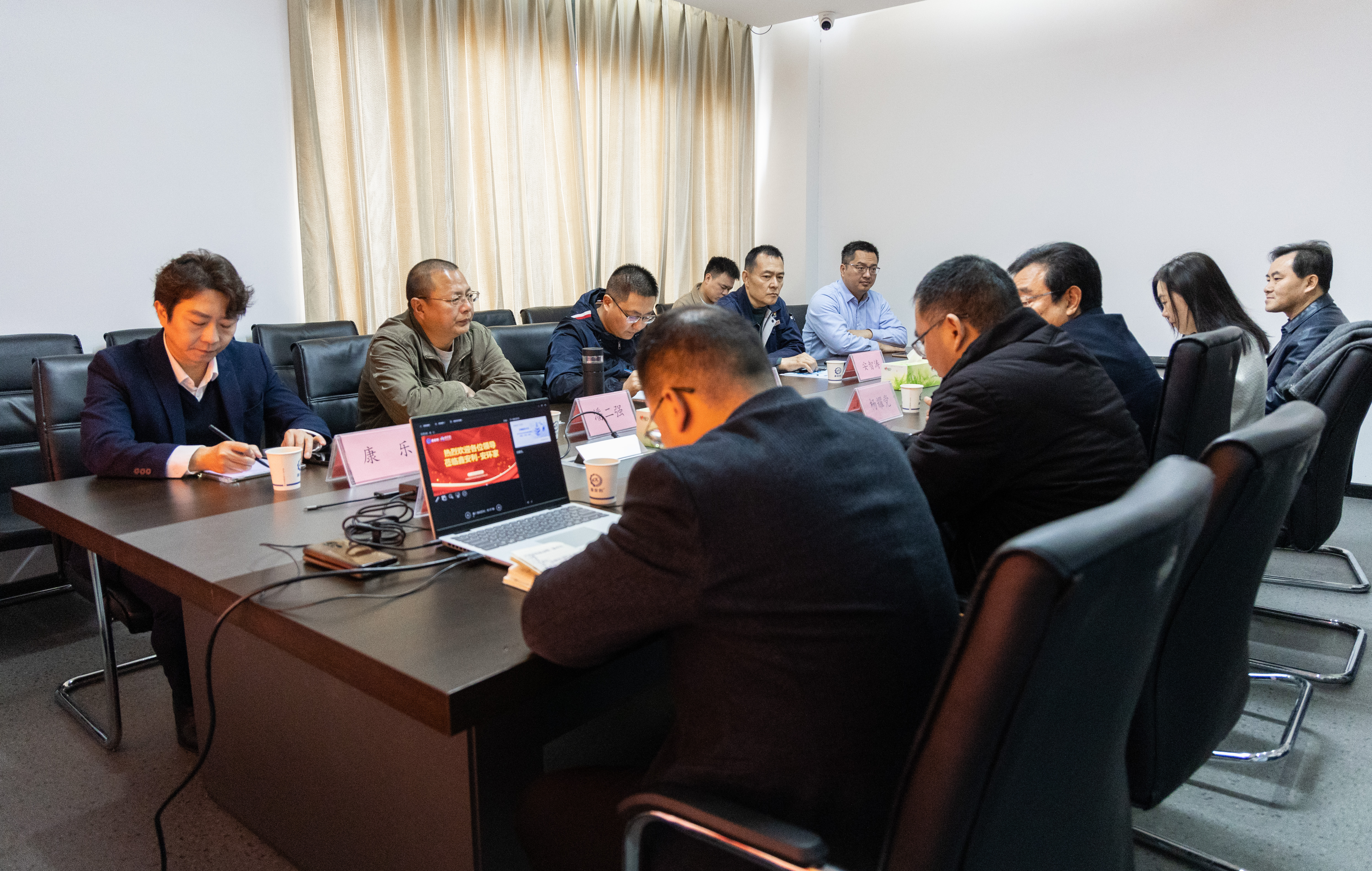 安鑫服務無憂企業(yè)客戶業(yè)務座談會成功舉辦，共探安全風險管理新路徑